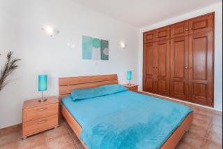 Apt. Donna Praia - Lagos - 1