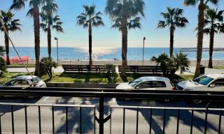 Trilocale fronte mare - Varazze - 0