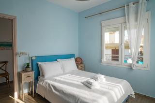 Feel Greek Blue & White Apartments - Flogita - 9