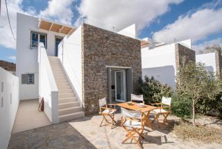 Deluxe Maisonette With Private Jacuzzi - - 8