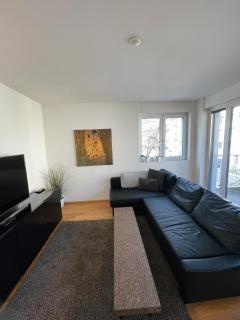 BASELiving 3,5 Room Apartment - Bahnhof Basel SBB - Self Check-in - 2