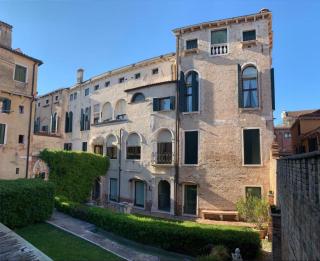 Palazzo Contarini Della Porta Di Ferro - Venice - 0