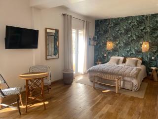 Castel'lodge - Le Beausset - 1