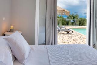 VILLA BETTIE Sea Views & Sunrise 3BR Villa w Pool & Privacy - Gaios - 8