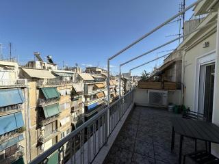 6th Floor Skyline View Studio 2 in Athens - Atene - 9