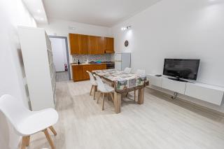 Borghetto Nora 5 - 6