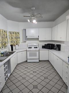 Maraval Townhouse - Haleland Park Sleeps 5 - La Finette - 4