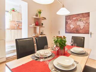 Cozy Apartments with Terrace near Prague Castle - Prague - 9