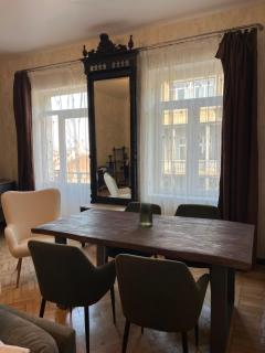 Authentic Old flat in Tbilisi - Tbilisi - 2