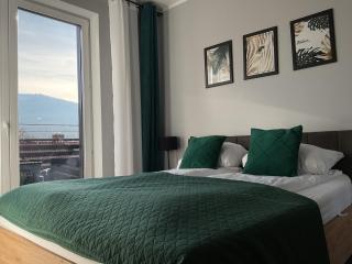 Z Widokiem Apartamenty - apartamenty z widokiem na góry i zewnętrzną balią - 1