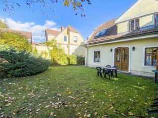 Apartment Alte Post-2 by Interhome - 2