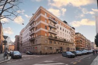 Porta Nuova Apartment - Milan - 4