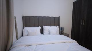 2 Bedroom Elegant Apartment in Dubailand - 7