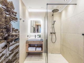 Apartment Mountain Suite Nr 302 by Interhome - 1