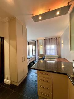 The Lookout Loft, stroll to town, loadshedding friendly. - Stellenbosch - 7