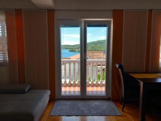 Apartmani Frkic - Tisno - 8