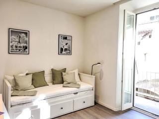 Studio White Locarno Apt-1 by Interhome - Locarno - 2