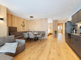 Apartment Mountain Suite Nr 201 by Interhome - 9