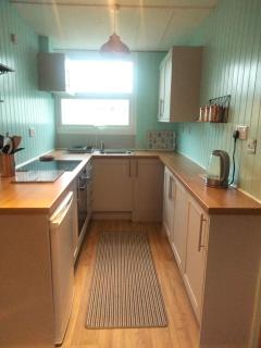 2 bed chalet beaches nearby - 1