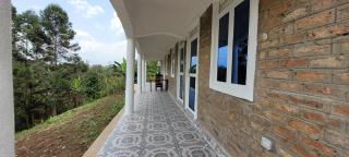 Kamengo Cottages - Fort Portal - 6