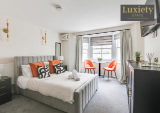 Stylish & Sunny Studio - City Centre Nr the beach, Adventure Island & High St by Luxiety Stays - Southend-on-Sea - 9