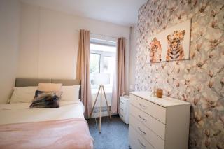 Lena St 3 Bedroom House Sleep 6- Great For Contractors-Free Parking - Bristol - 5