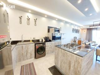 upper chalet with roof in hacienda bay جنيور شاليه فى هاسيندا باى بروف exh5 - El Alamein - 3