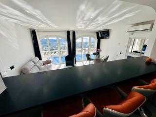 ViLLA LUXURY - Roses - 7