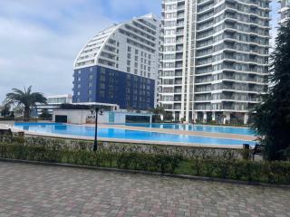 Swimming Paradise Apartments - Batumi - 9