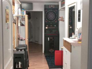 Charming 4-Bedroom Apartment in Ludwigsburg with Central Heating - Ludwigsburg - 1