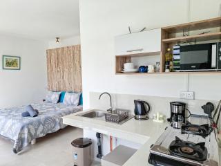 Studio Indian by IHR - 7