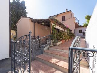 Apartment Borgo Patresi-1 by Interhome - La Guardia - 9