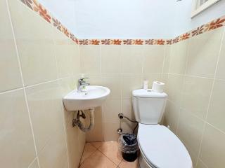 Central Apartment with 3BR, Lift, AC, Cihangir - Istanbul - 4