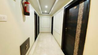 Hotel Shree Raj Laxmi Palace - 1