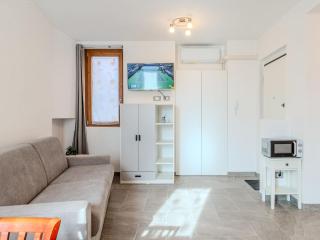 Apartment DeMa-1 by Interhome - Mezzegra - 5
