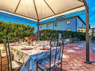 Villa Michelangioli by Interhome - Castroncello - 6