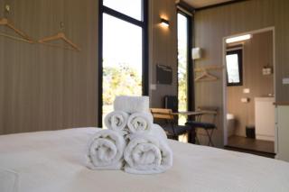 Applewood Cabin 1 by Tiny Away - Christchurch - 3