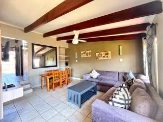 Sea View Sanctuary! - Ballito - 9