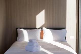 Applewood Cabin 2 by Tiny Away - Christchurch - 6