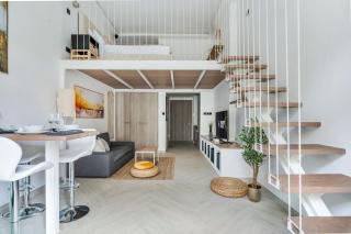 Luxury Loft with Balcony in JVC, Oxford Terraces 2 - 7