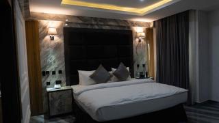 Mcdons Skye Hotel - Owerri - 9