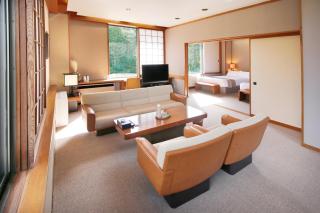 Hakone Kohaku Onsen Hotel 箱根琥珀温泉ホテル - 1