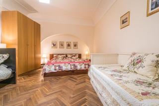 Prague Charm Apartment in Mala Strana - Praga - 7