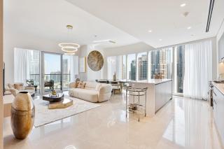 Luxury 3BR Apartment with Burj Khalifa Views - 0