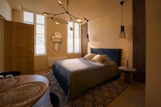 Suite atypique - Jacuzzi privatif en centre ville de Cognac - Cognac - 7