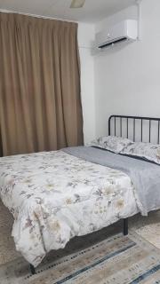 Aman 2 Homestay Senawang Musliim only - 1