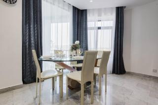 Beachfront Flat with Sea Views by Homely Malta! - 2