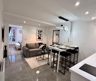 La Suite Moderne - avec Balcon - Cœur de Dijon - Dijon - 0