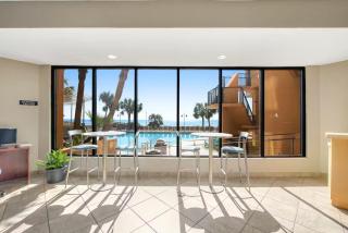 Charming Oceanfront Suite, Make Memories Here! Dogs OK 526 - Myrtle Beach - 9