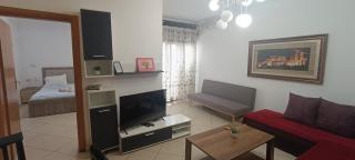 Central 1+1 Ap with balcony - Tirana - 7
